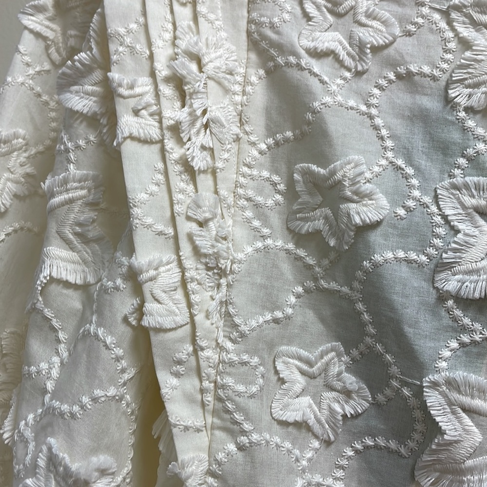 New Women’s Farm Rio Ivory 3D Stars Blouse For Anthropologie!!🔥🔥🔥 - Picture 13 of 16